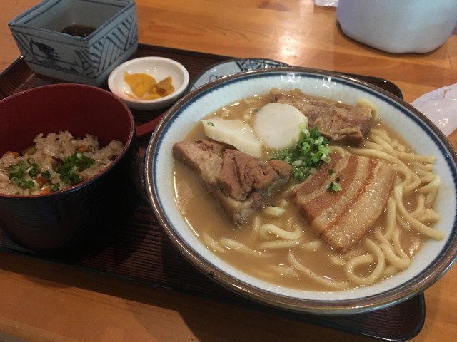 那覇そば食べてきました！