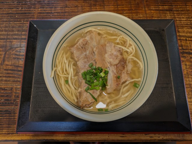 小禄で沖縄そば